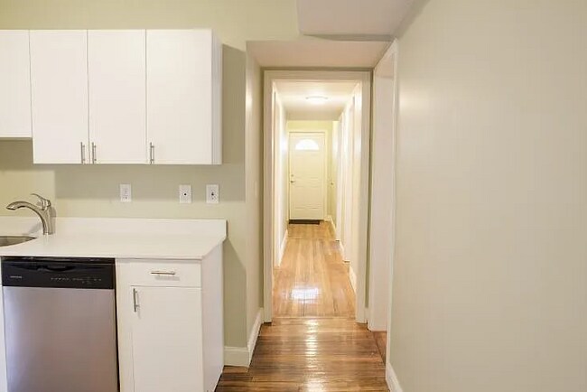 Photo - 4043 Washington St Unit 2