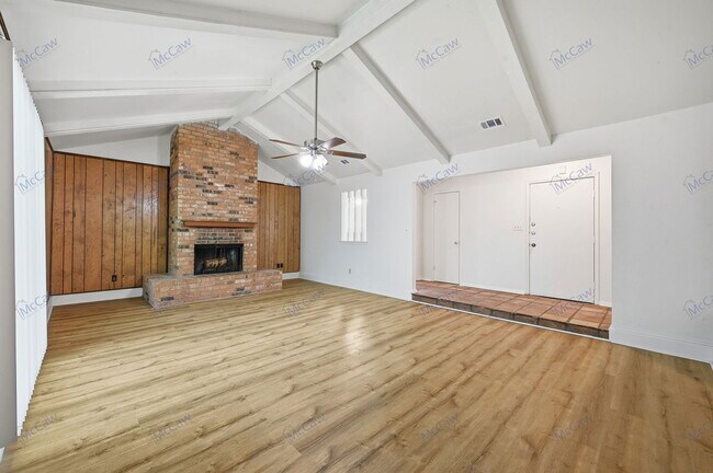 Photo - 4325 Altamesa Blvd