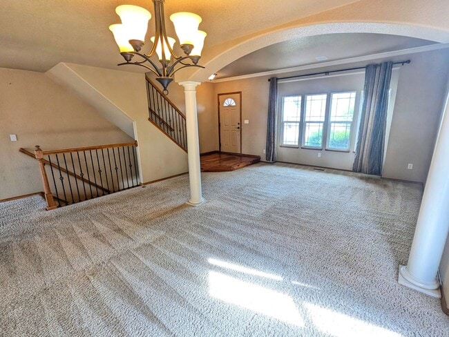 Photo - Gorgeous 5b 3b Single Family Home w/ a View