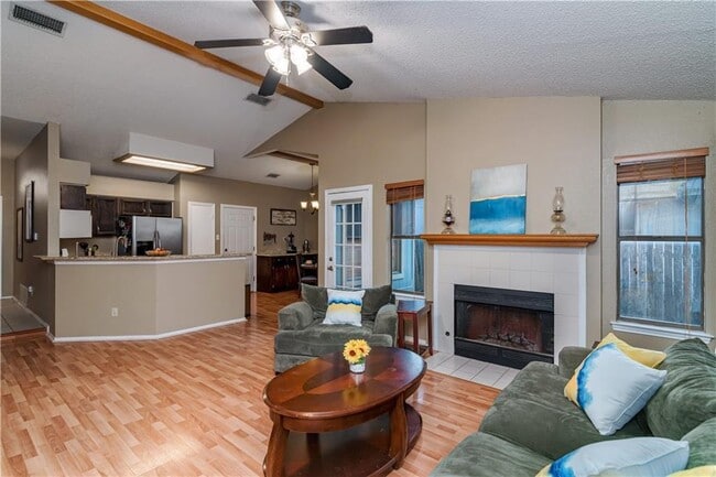 Photo - 3008 Birch Dr