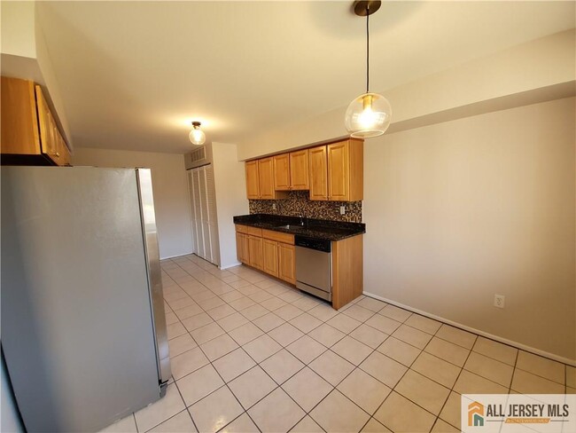 Photo - 1606 Edison Glen Terrace