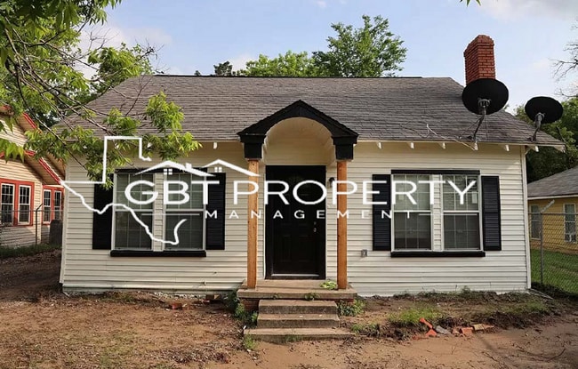Photo - 4 Bedroom 3 Bath Home Remodeled!!!!