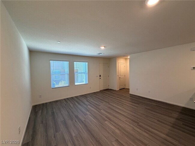 Photo - 6169 Aster Gdn St