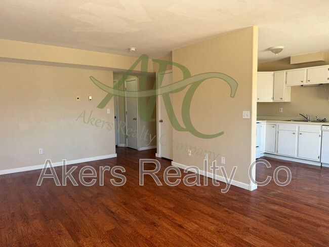 Photo - 277 W Coral Dr