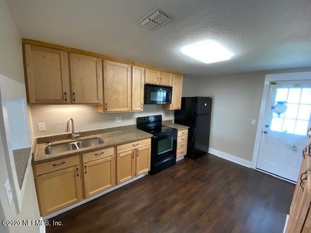 Photo - 2634 Gifford Ave