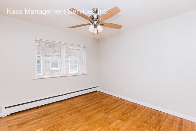 Photo - 4816 N Springfield Ave Unit 4