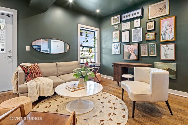 Photo - 1454 W Roscoe St Unit 2W