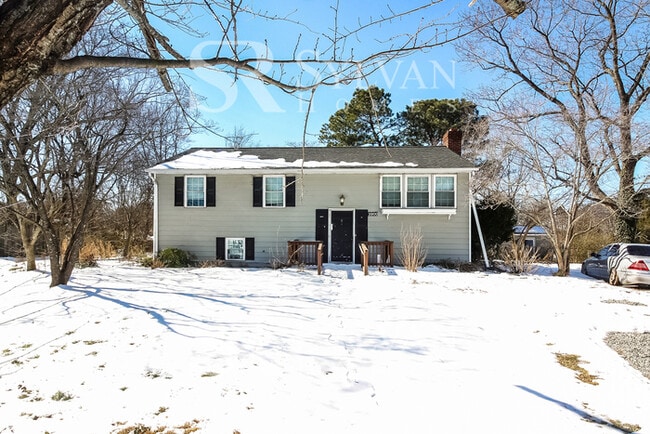 Building Photo - Carve Out a Great Life Here!