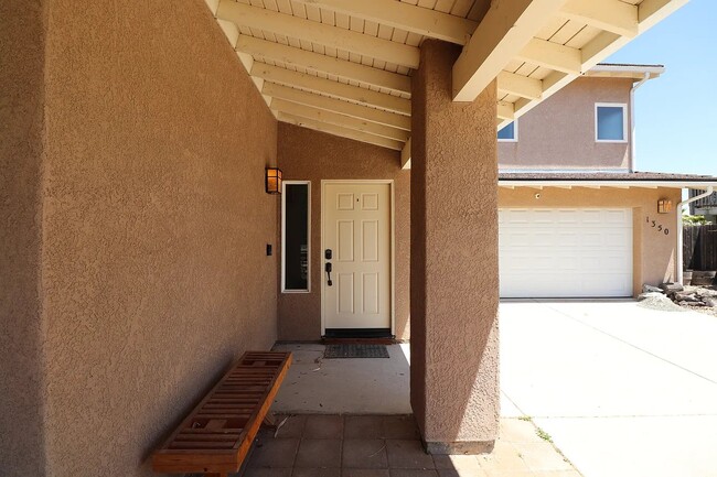 Photo - 1350 Laura Ct