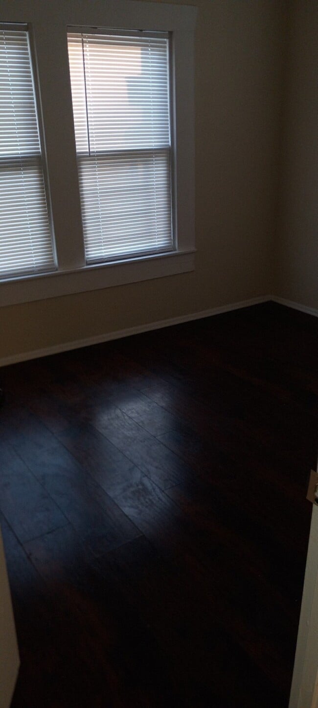 Photo - 1701 Dawson St