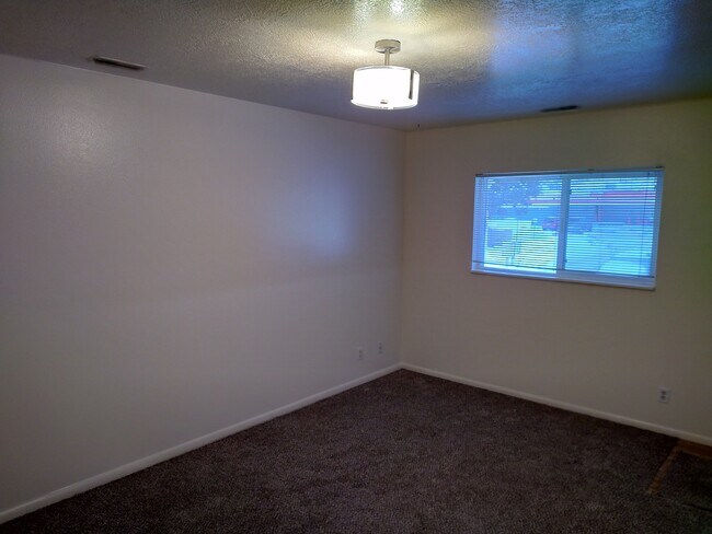 Photo - 1119 N Main St Unidad 5