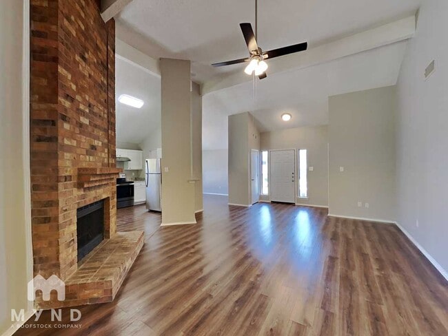 Photo - 6316 Shasta Trail