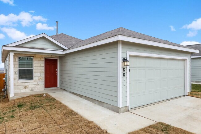 Photo - 8811 Barrow Path