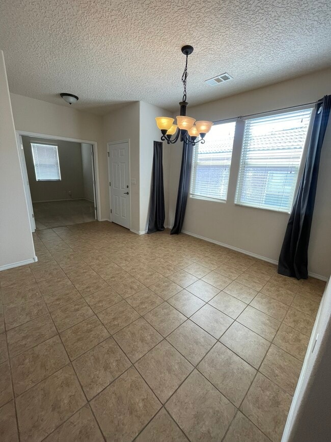 Photo - 2204 Delfinio Dr SE