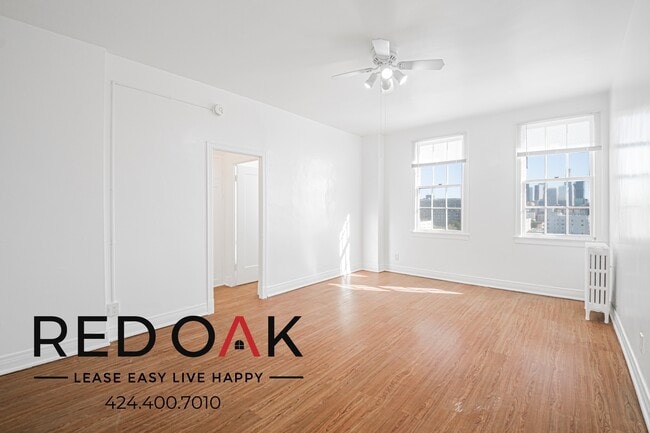 Building Photo - 2505 W 6th St