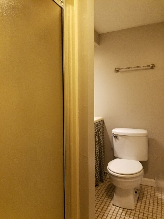 Photo - 1717 Monroe Ave Unidad Joanne Budash