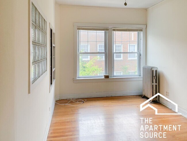 Photo - 1829 W Foster Ave Unit 3