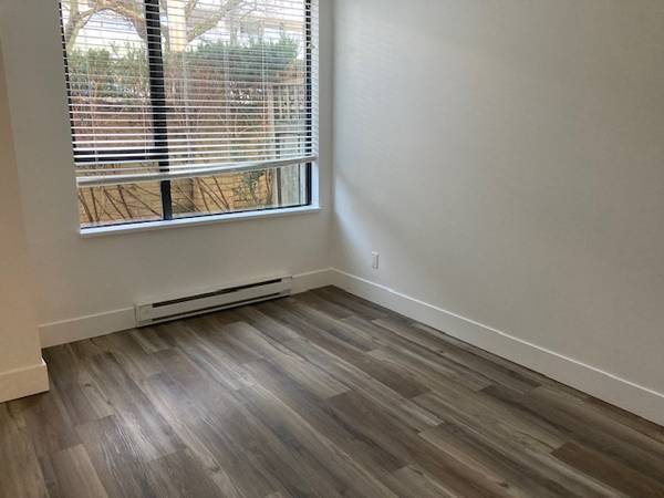 Bright 1 Bedroom with Outdoor Space