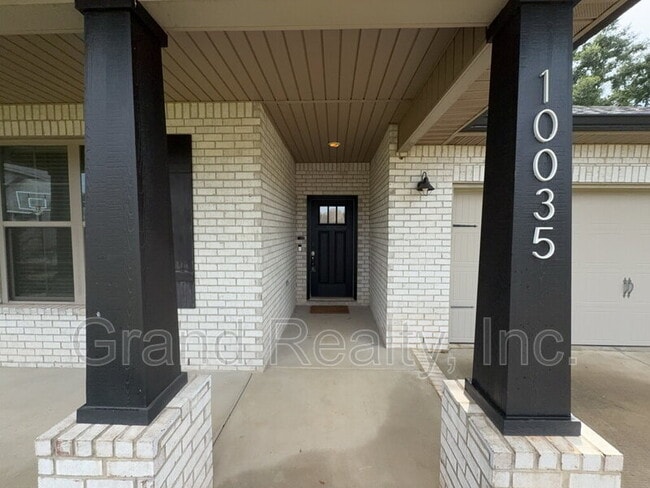 Photo - 10035 Tuscan Ct