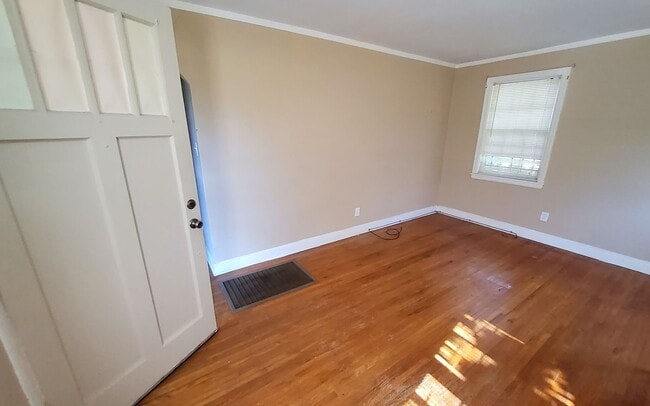 Photo - 157-159 Roberta Dr Unit 157