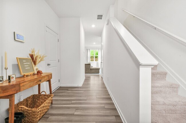 Photo - 2676 Senegal Wy