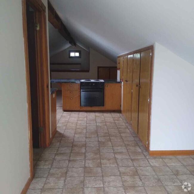 Building Photo - 601 Minden St Rental