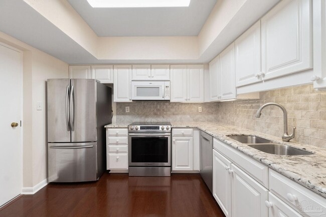 Photo - 615 Bayshore Dr Unit 806