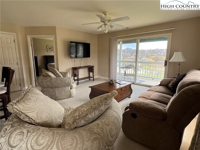 Photo - 155 Birkdale Ct Unit C6-1