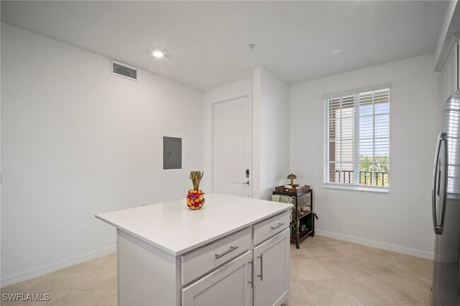 Photo - 15285 Grn Acrs Ave Unit 434