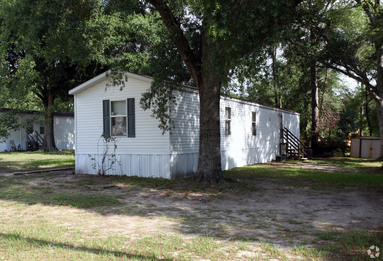 Photo - Oak Hill Mobile Home Park