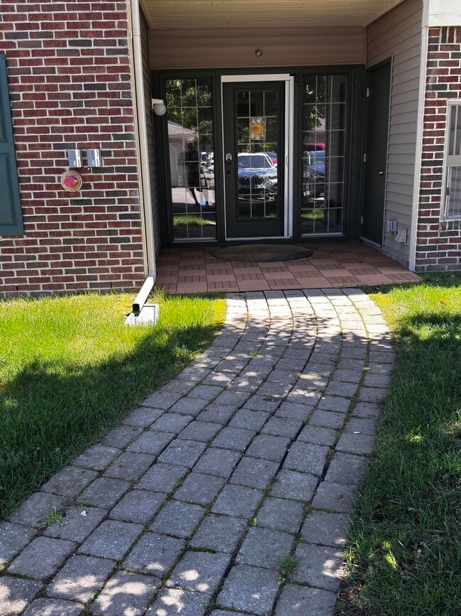 Photo - 14107 Pinehurst Ln