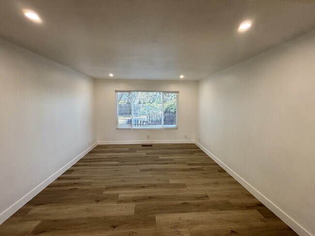 Photo - "Completely Remodeled and Charming 3-Bed Oasis with Pool & Fireplace in Pittsburg's Heart!"