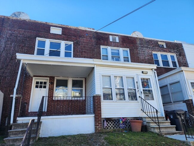 Building Photo - 814 E 22nd St Rental