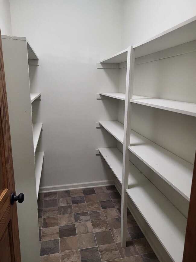 Photo - 11719 21 Mile Rd