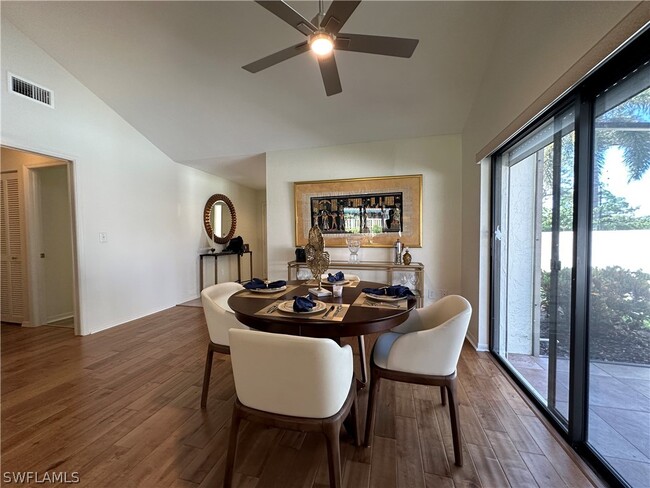 Photo - 829 Reef Point Cir Unidad 46