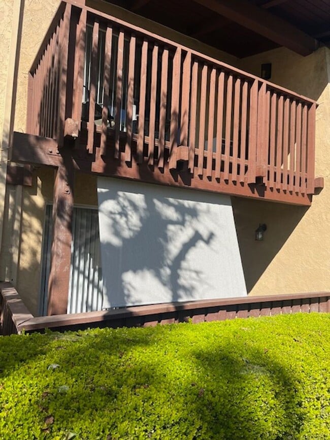 Photo - 1000 W MacArthur Blvd Unit 1