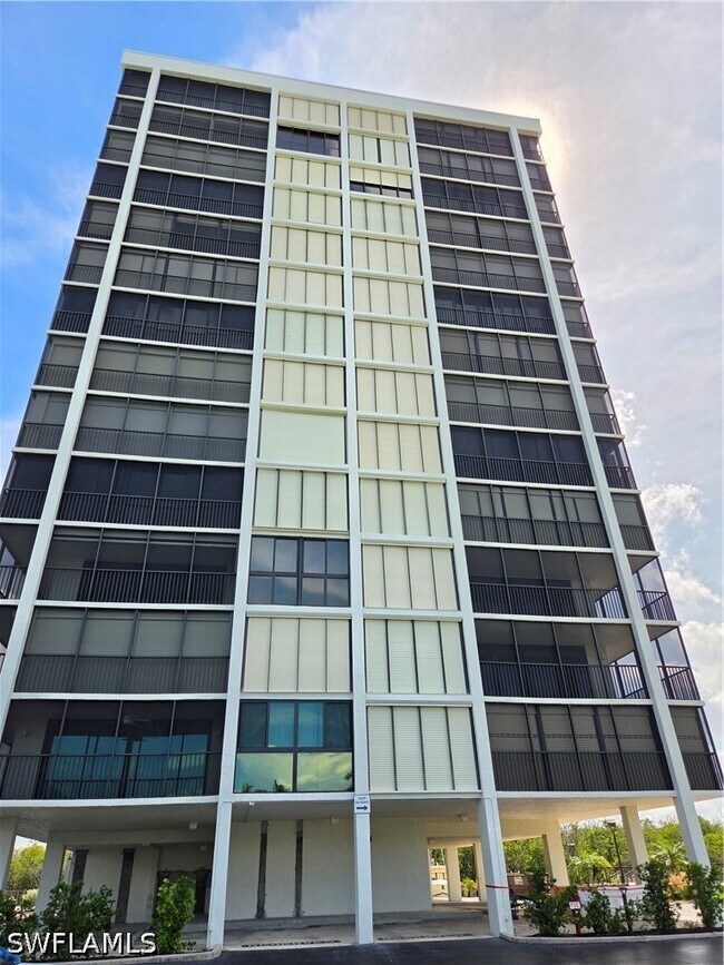 Photo - 26235 Hickory Blvd Unit 9A