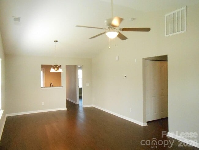 Photo - 5325 Harris Cove Dr