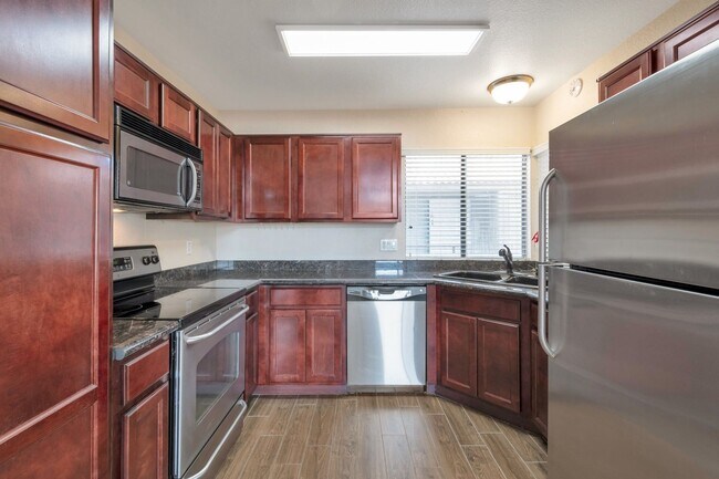 Stunning 2-bedroom, 2-bathroom house locat... - Stunning 2-bedroom, 2-bathroom house locat...