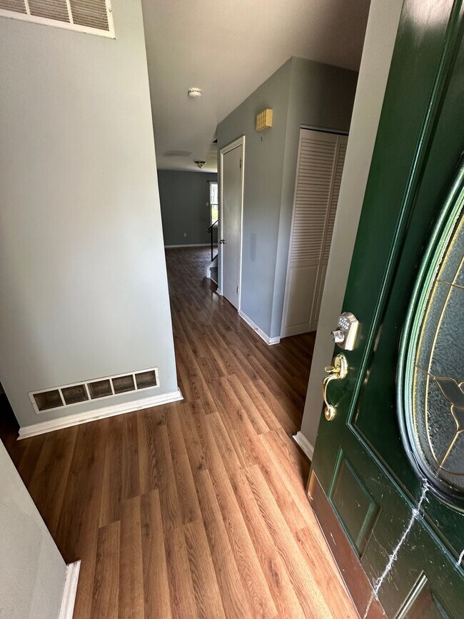 Photo - Nice 2 bedroom townhome with a view!