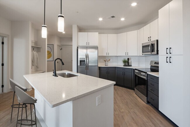 The Ballast on Salem apartments — community photo