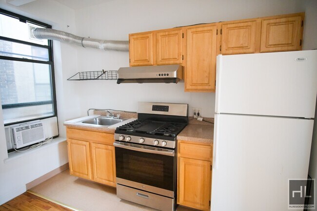 Photo - Studio in Hamilton Heights Unit 51