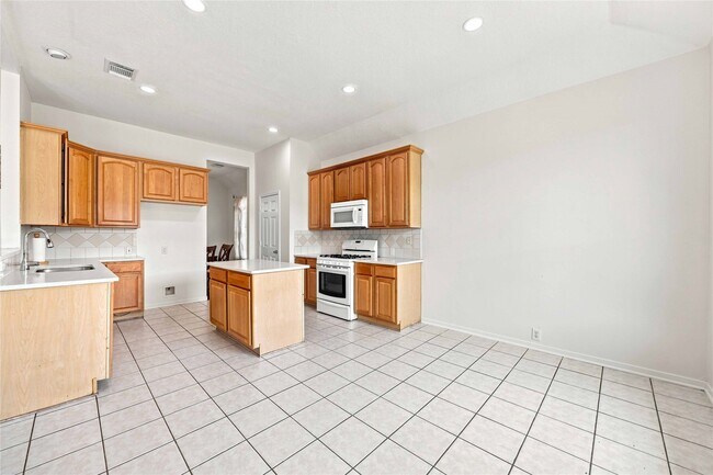 Photo - 6138 Kristen Park Ln