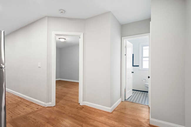 Photo - 1614 21st Pl SE Unit 4