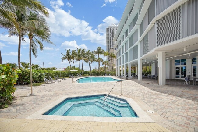 Photo - 6515 Collins Ave Unit 1107