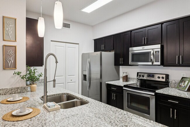 Mila Apartments