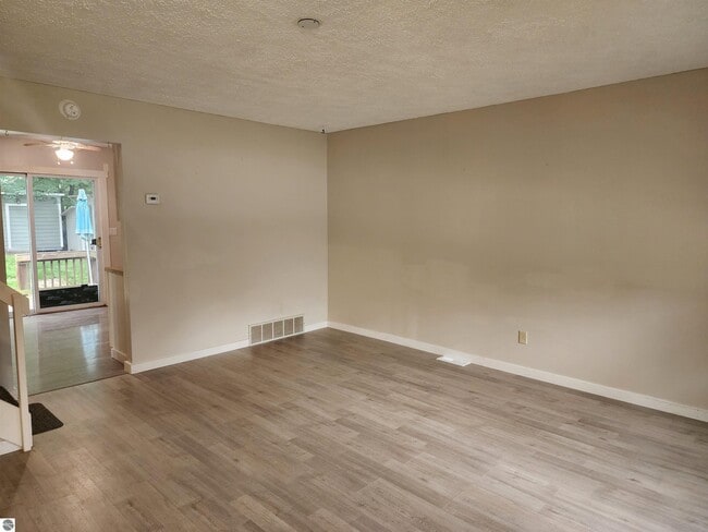 Photo - 4416 Eagle Crest Dr
