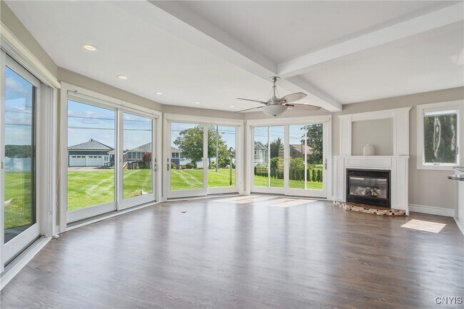 Photo - 1131 Marlyn Park Dr