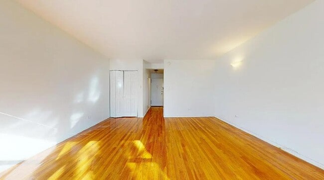 East 26th Street - East 26th Street Apartment