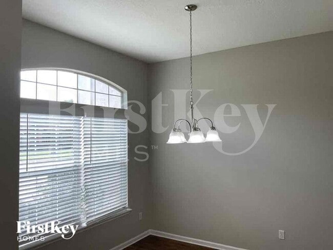 Photo - 4592 Royal Port Dr